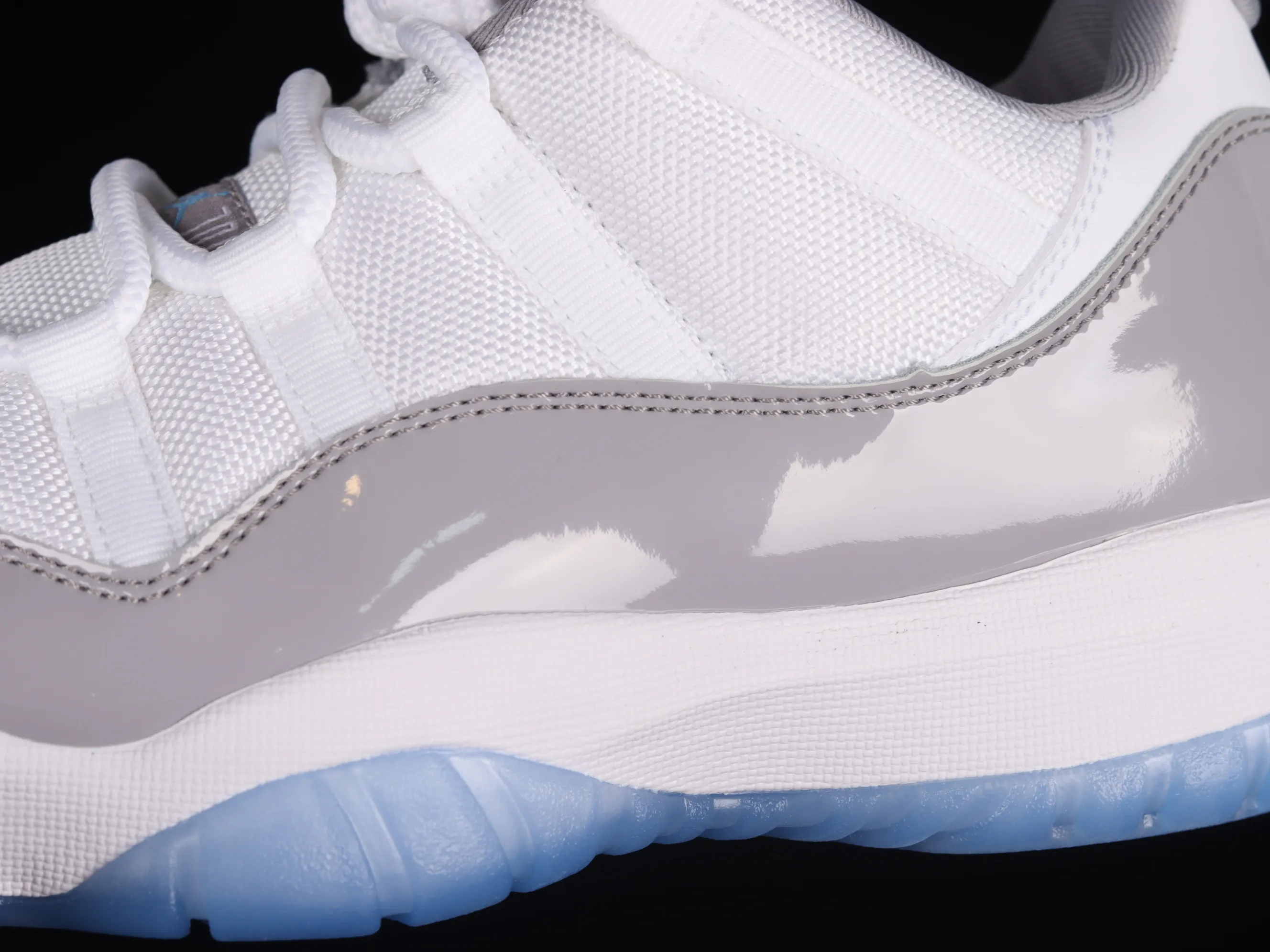 All categories Air Jordan Jordan series basketball shoes Air Jordan 11 F version Air Jordan AJ11 Low "Cement Grey" AJ11 Joe 11 cool gray 2.0 real standard real carbon low-top basketball shoes AV2187-140